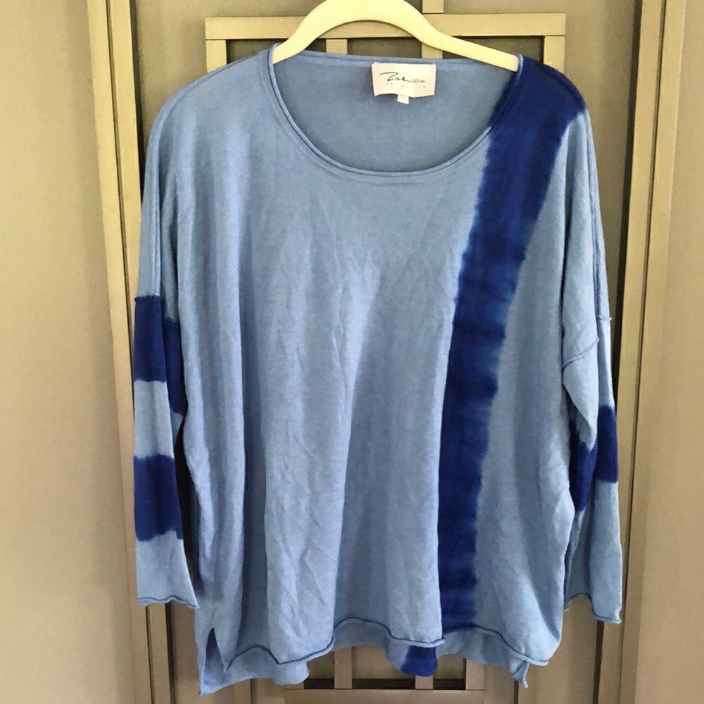 ZoeΒ Cputure 100% silk Blue tie-dye lightweight knit top. SizeβLβcrop